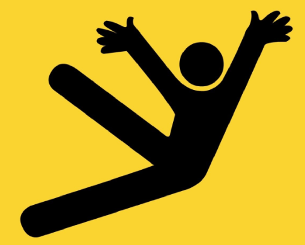 10 Signs You're A Total Klutz