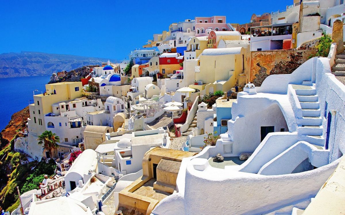 6 Reasons You Should Travel To Greece