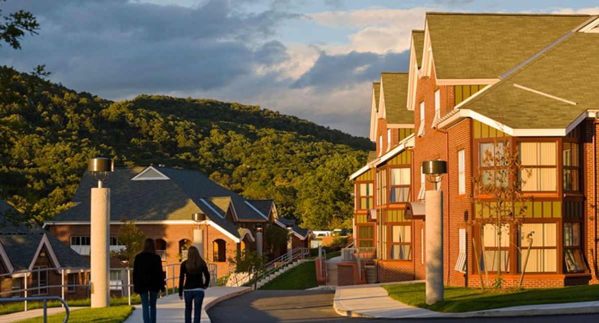 11 Things Quinnipiac Students Need To Bring To School