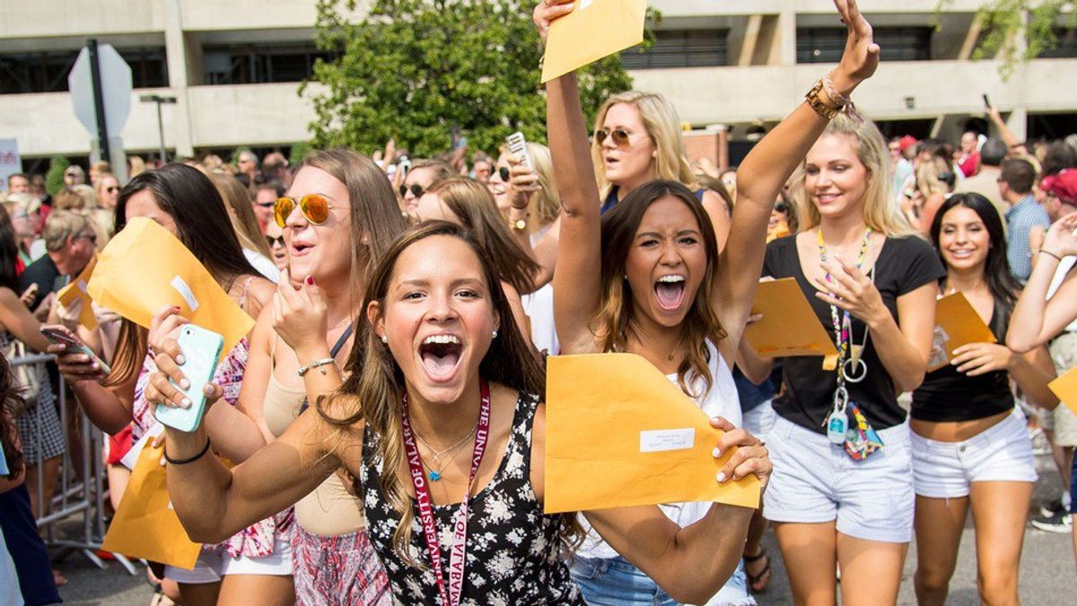 7 Reasons Why Bid Day Is The Best Day Of The Year