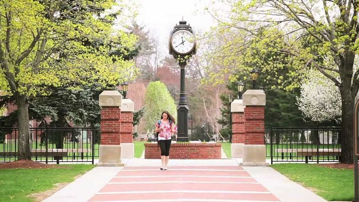 10 Truths All Stonehill Students Know To Be True