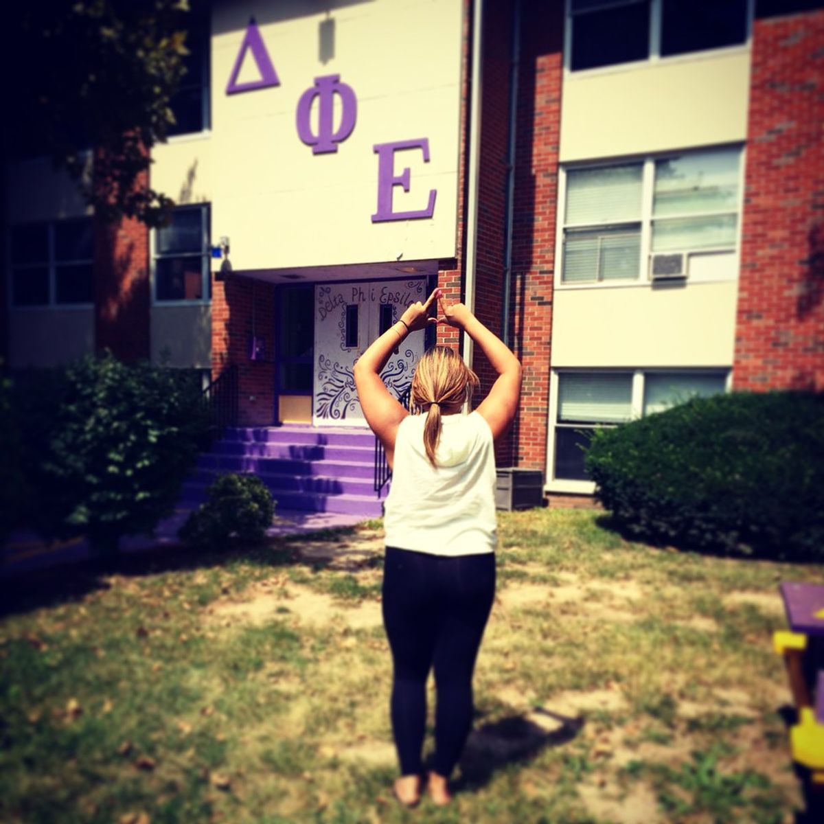 5 Reasons Why Living In A Sorority House Is The Worst Best Thing That Will Ever Happen To You