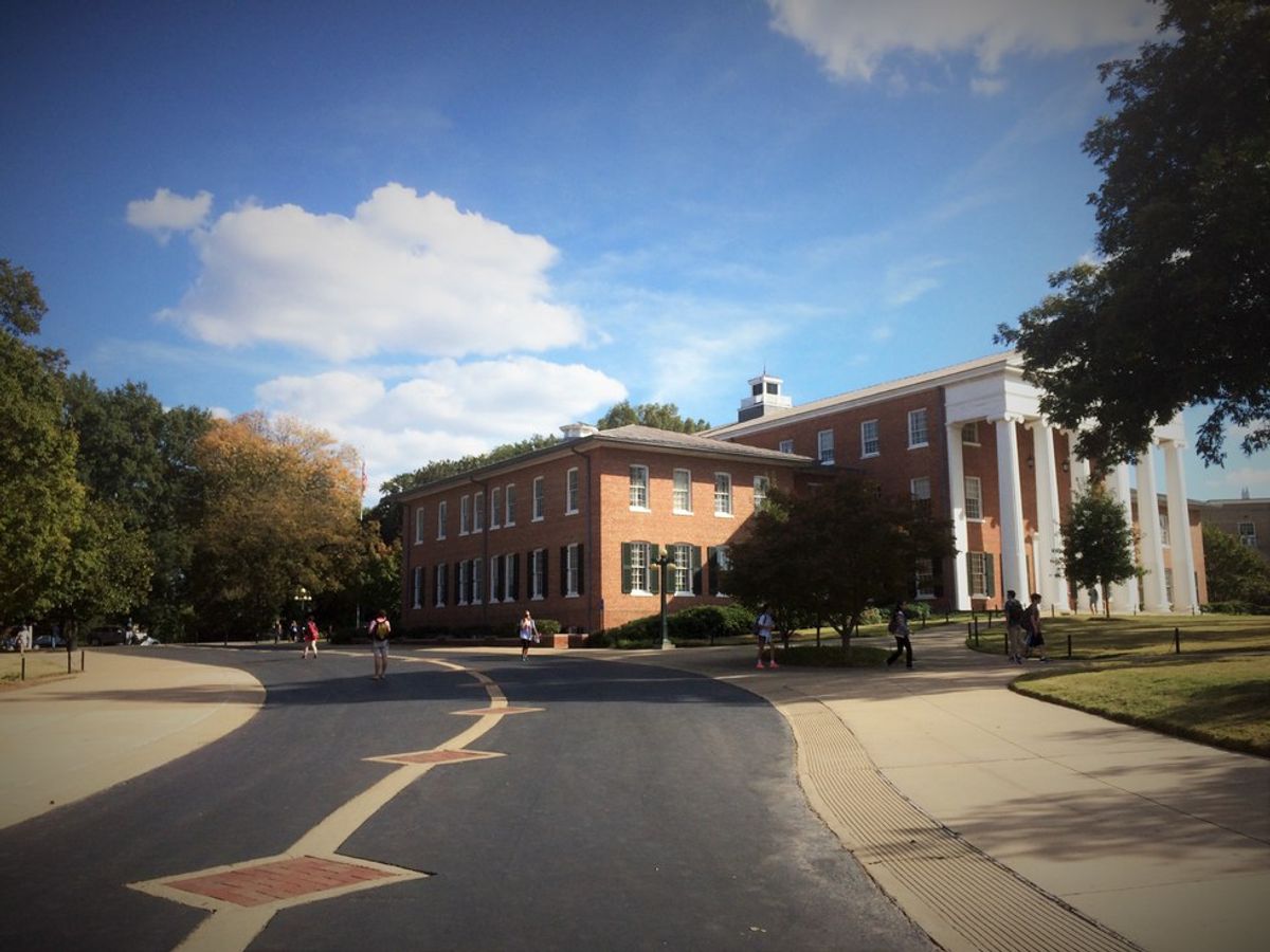 Ole Miss Affiliates Respond To Resolution To Take Down Mississippi State Flag