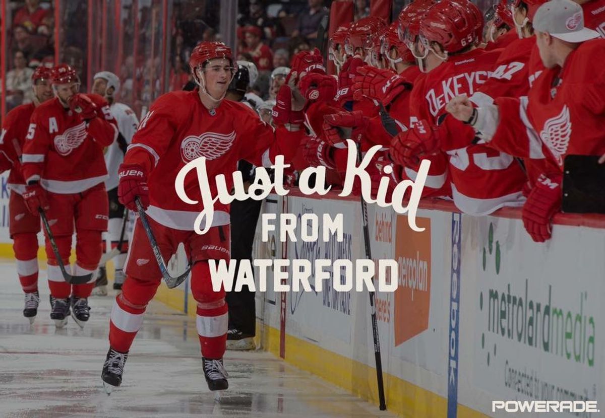14 Thoughts College Students Have Watching Dylan Larkin Play