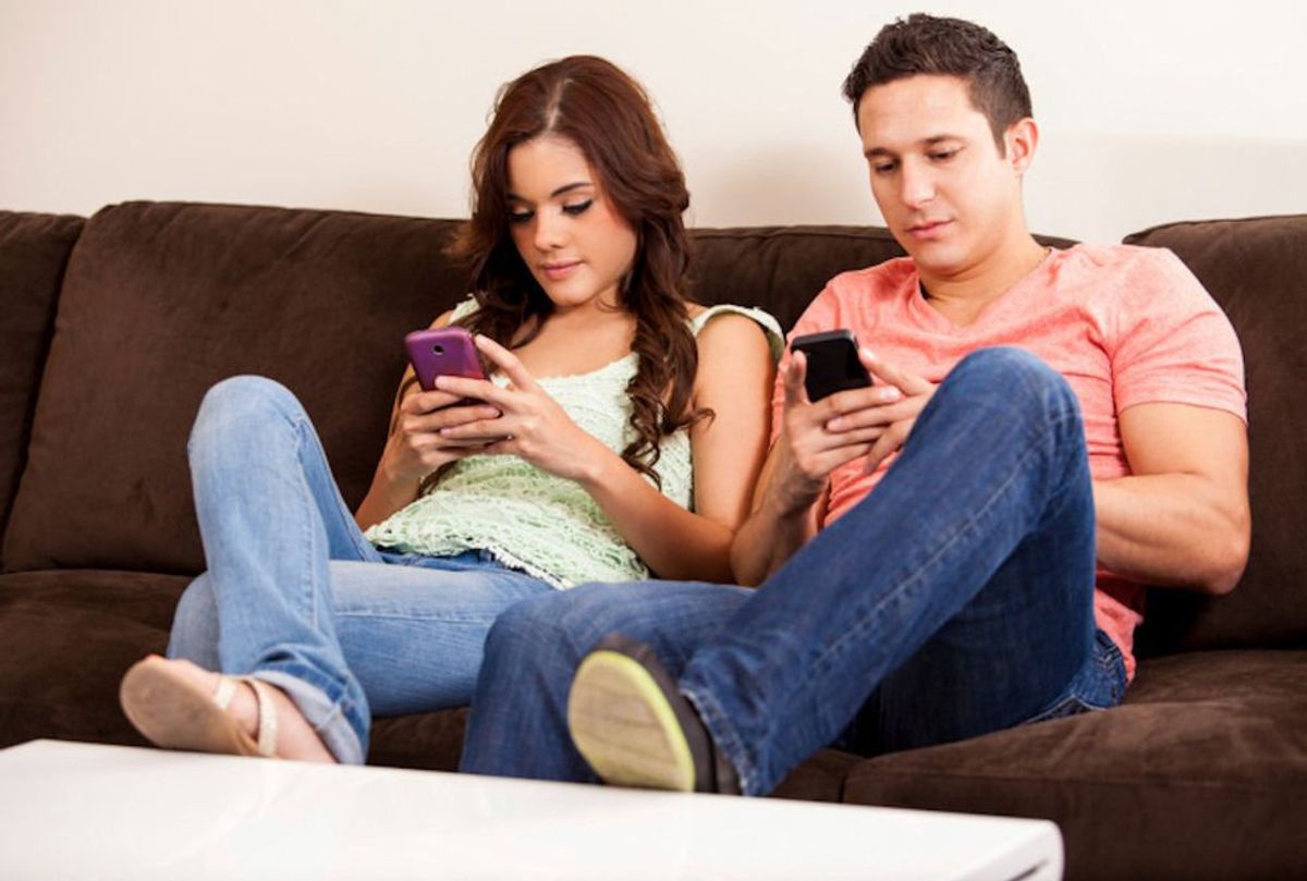 Why You Shouldn't Complain About Your Partner's Cell Phone Use