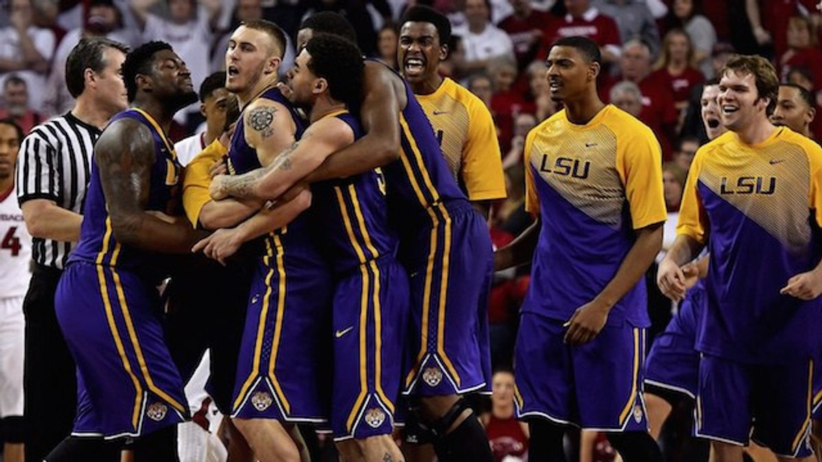 5 Reasons You Should Be At Every LSU Basketball Game This Season