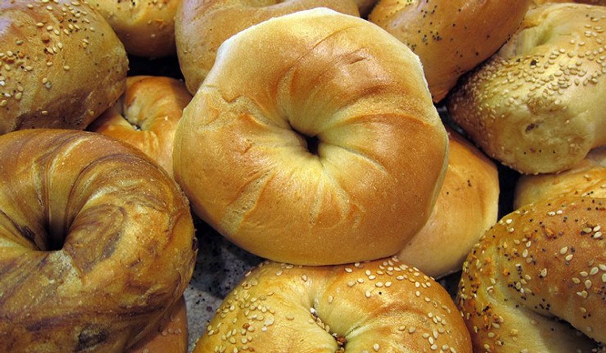 11 Signs You're a Die-Hard Bagel Lover