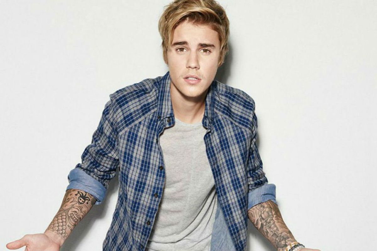 12 Signs You Suffer From Bieber Fever