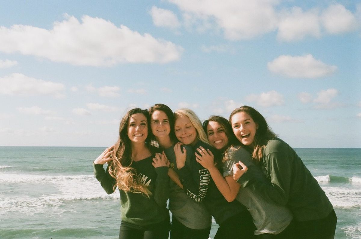 10 Ways You Know Your College Roommates Will Be Forever Friends