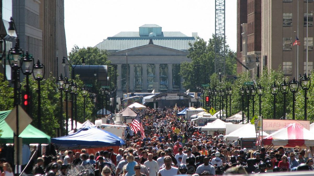 Diners And Dives Of Downtown Raleigh