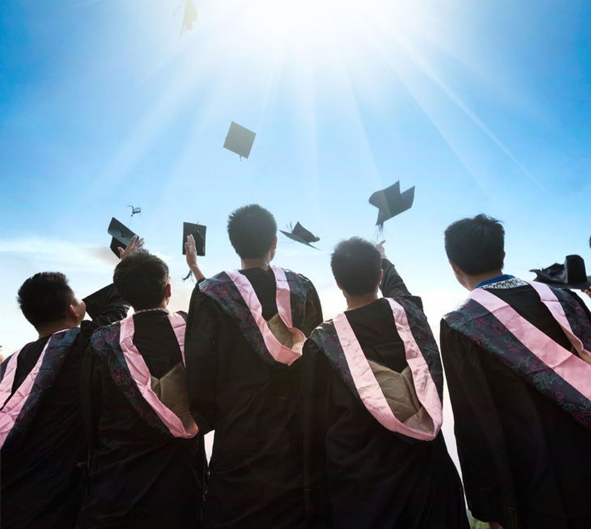 An Open Letter To The Friend Who Graduates Early