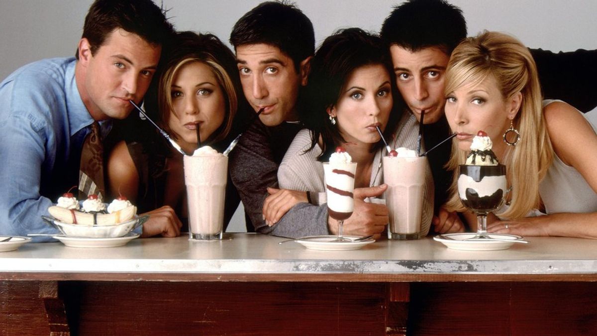 Life Of A College Student As Told By 'Friends'