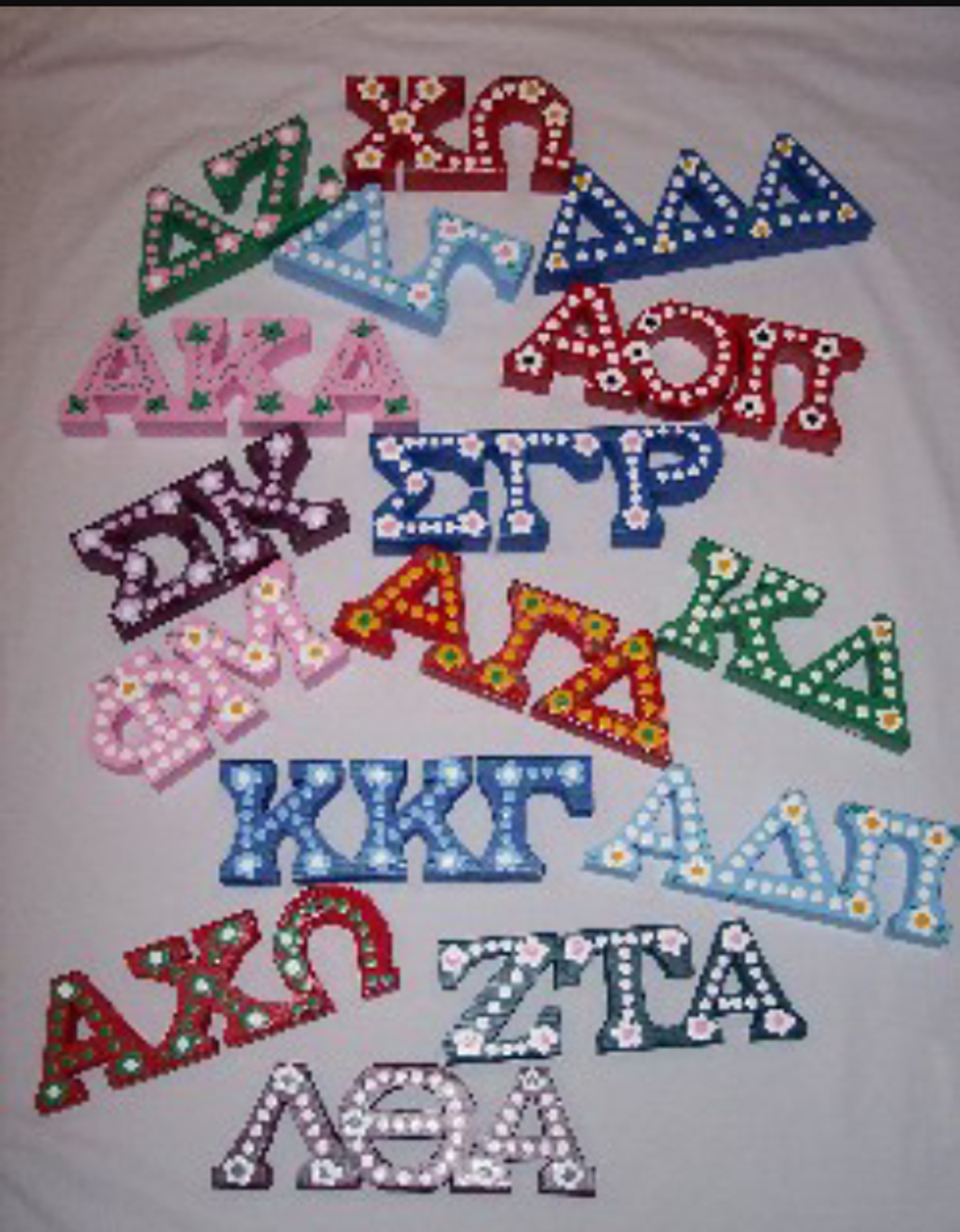 5 Reasons You Should Consider Going Greek