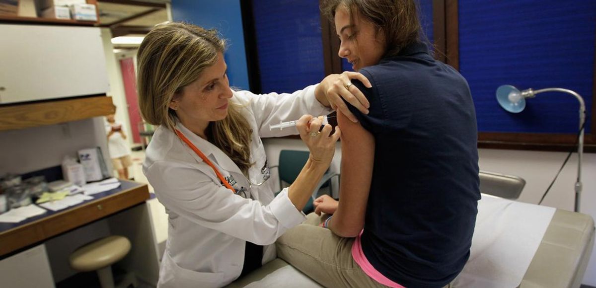 Not Enough Doctors Strongly Recommend The HPV Vaccine