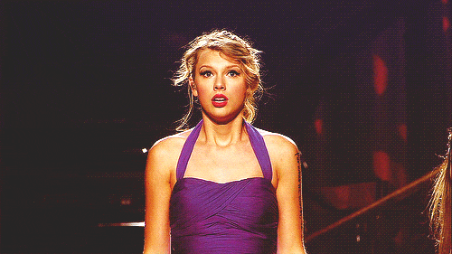 7 Taylor Swift Facial Expressions That Depict College Life