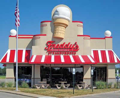 5 Reasons To Dine at Freddy's Frozen Custard & Steakburgers