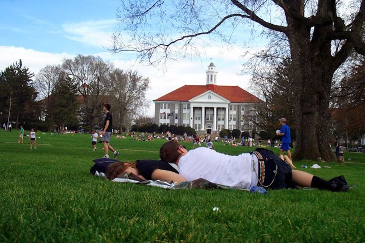 24 Things That Are So College