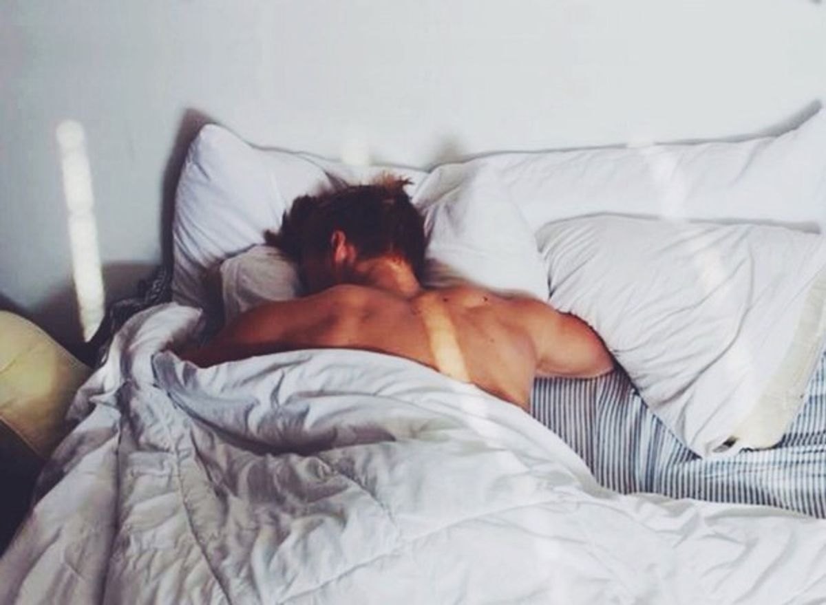 10 Feelings People Who Love Sleeping Know Too Well