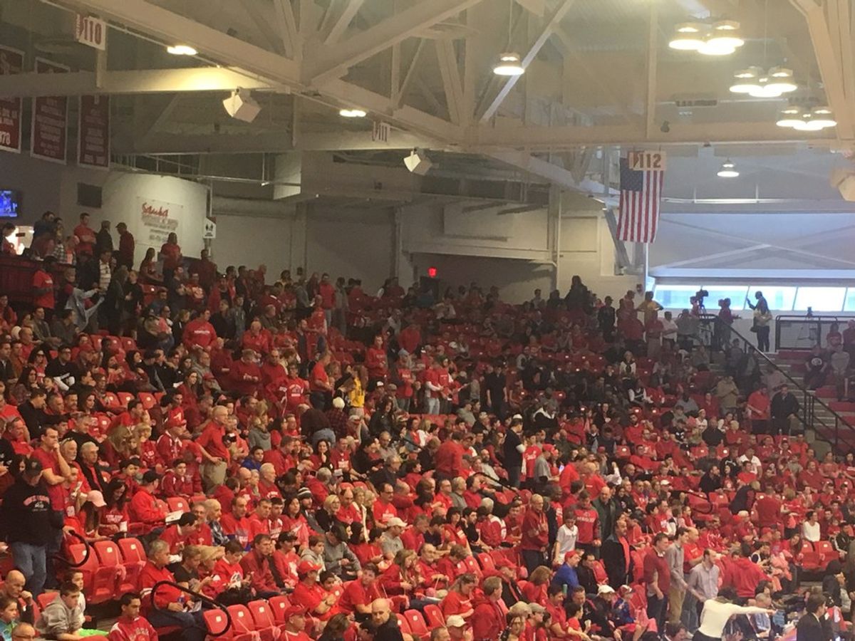 11 Things You Learn When You Go To A Seawolves Basketball Game