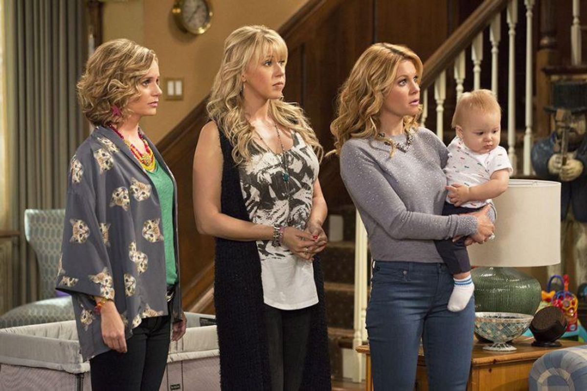 Nauseating Nostalgia: A Review Of 'Fuller House'