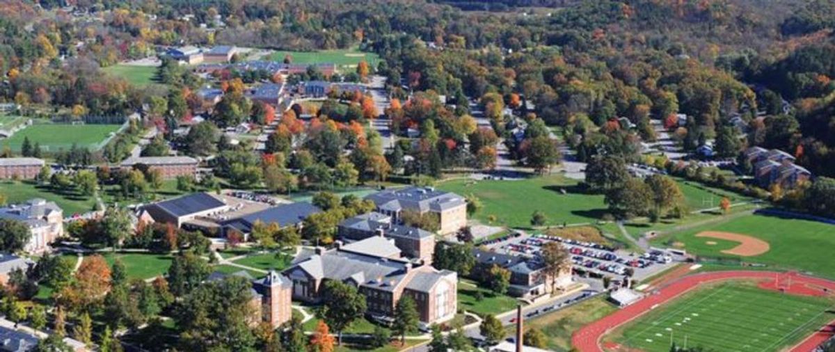 10 Benefits Of Going To College In Your Hometown