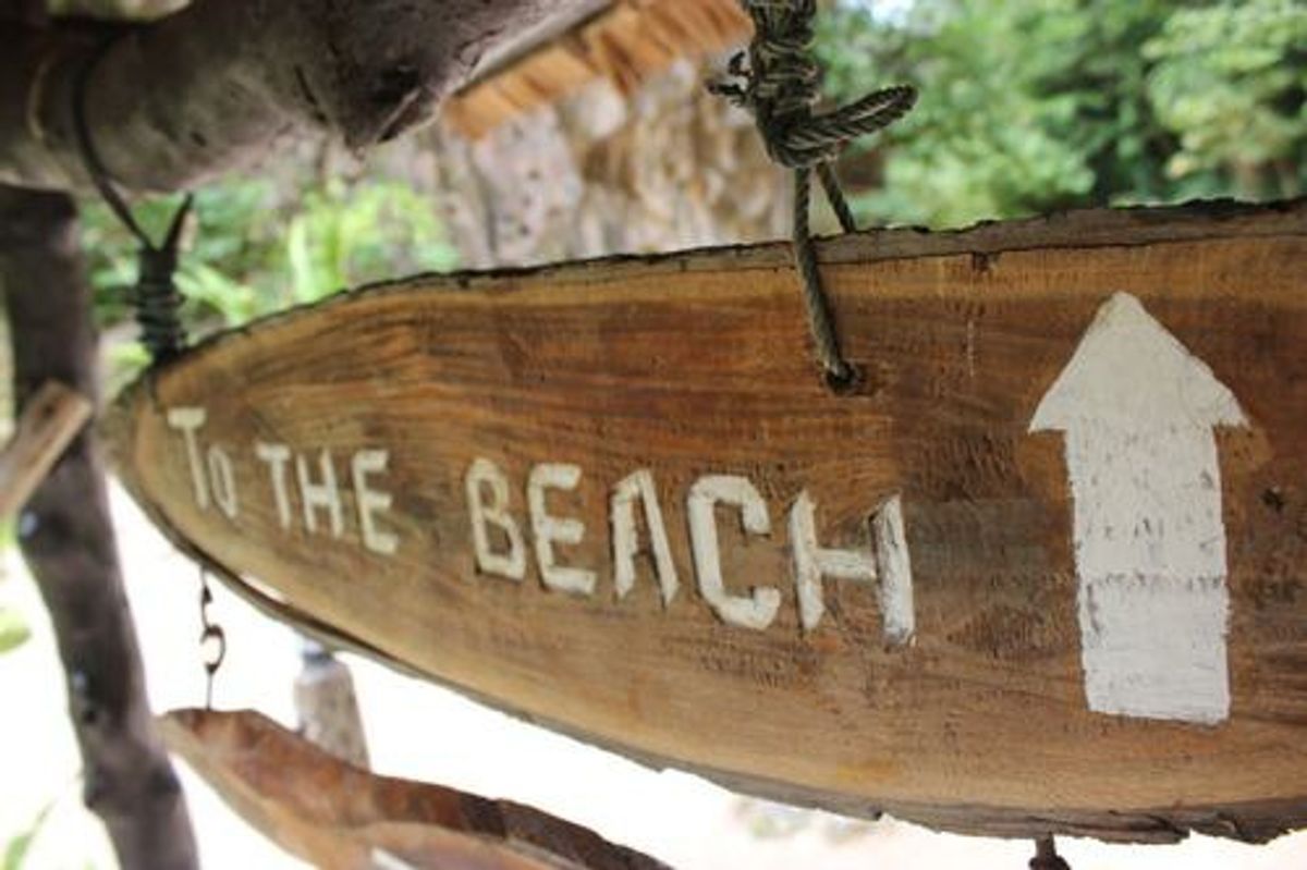 15 Signs You Should Move To The Beach