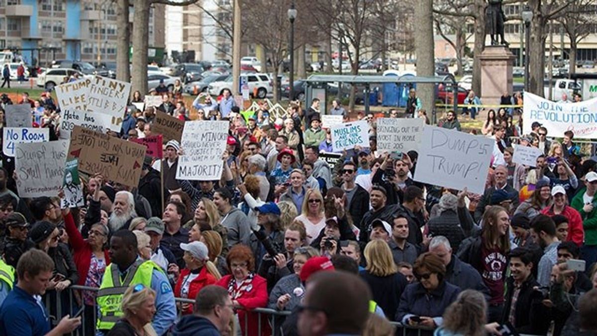 A Series Of Unfortunate Events: My Morning At A Trump Rally