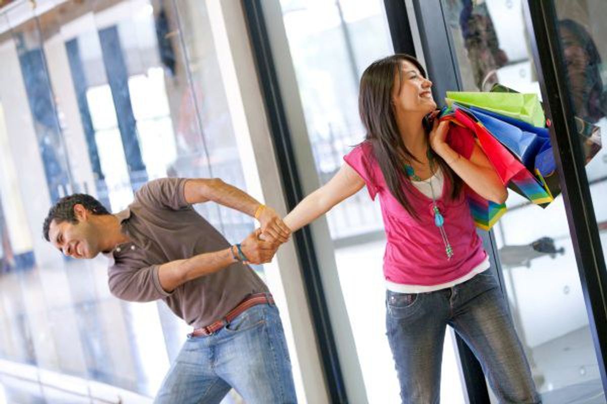 The 5 Stages of Shopping: Men vs. Women