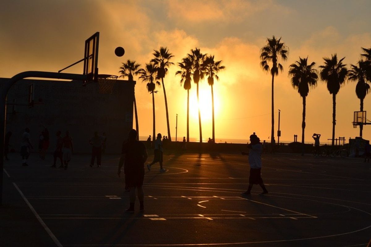 16 Signs You Grew Up In Southern California