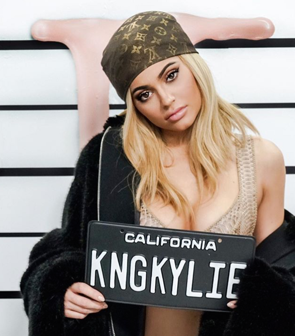 Kylie Jenner's New Lip Gloss Collection Actually Has Girls Looking "Like Literally So Cute"