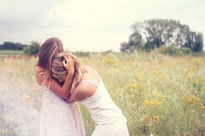 6 Reasons Why You Should Have a Female Best Friend