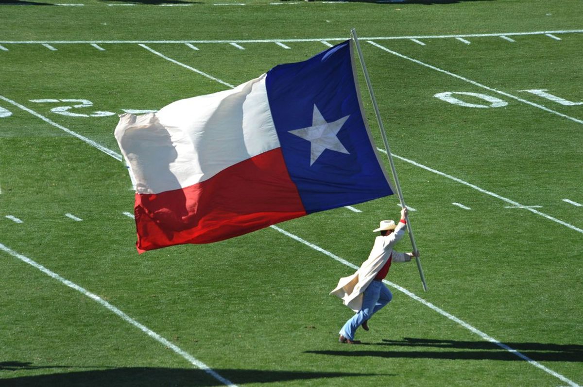 10 Things Texans Miss When They Leave Home