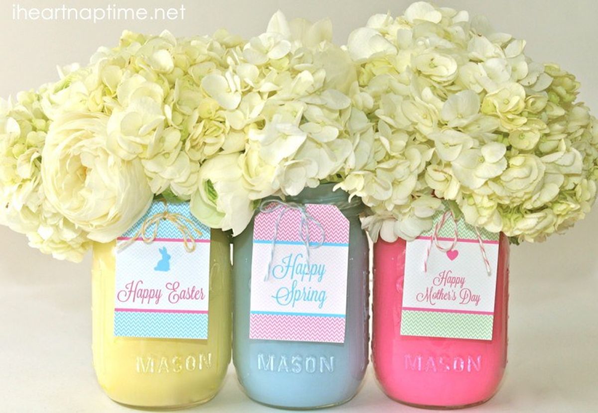 17 DIY Mother's Day Gifts