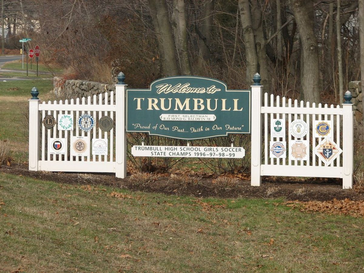 9 Signs You Grew Up In Trumbull, CT