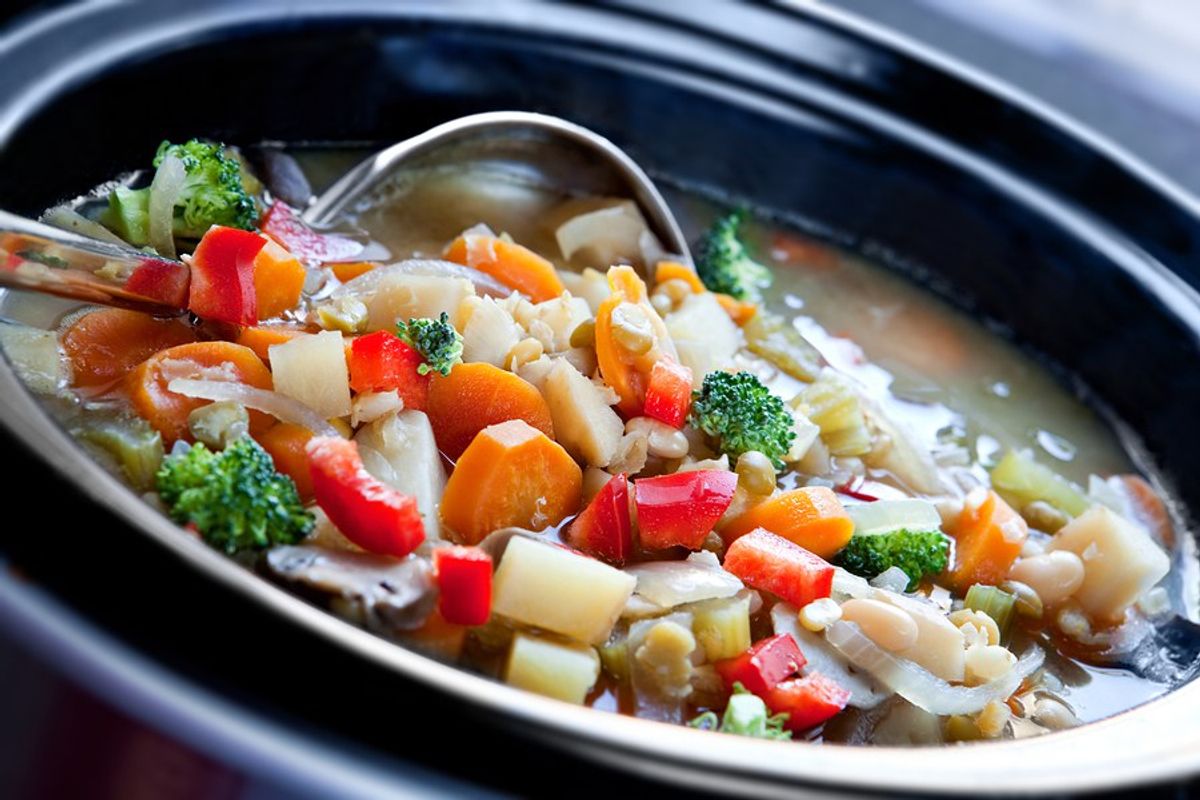 11 Crockpot Recipes With 5 Ingredients Or Less