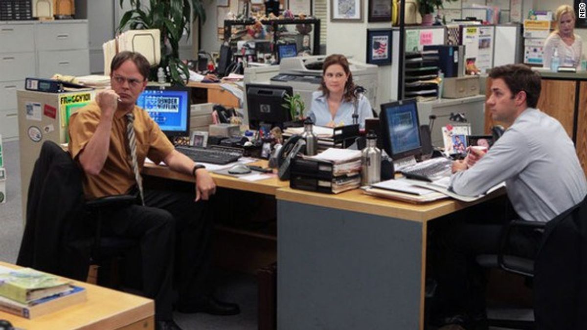 Reasons Minimum Wage Jobs are Terrible as Told by "The Office"