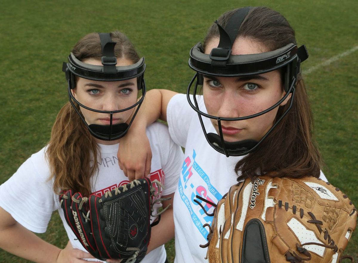 Face Masks For Softball Infielders: A Must