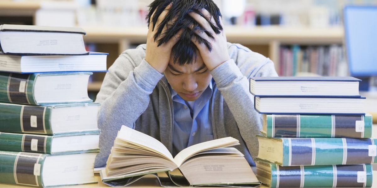 Five Ways To Stay Alive During Finals Week