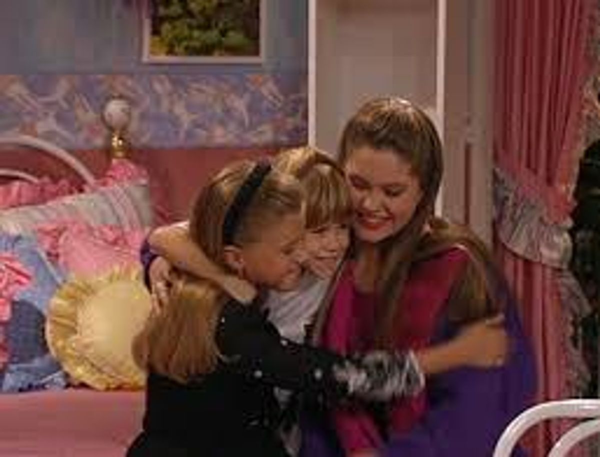 An Account Of The Summer Without Roommates: As Told By 'Full House'