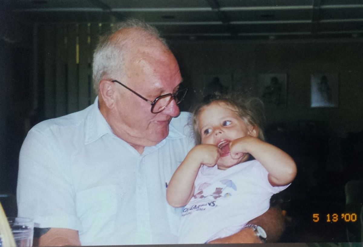 What It’s Like To Lose Your Grandparents At A Young Age