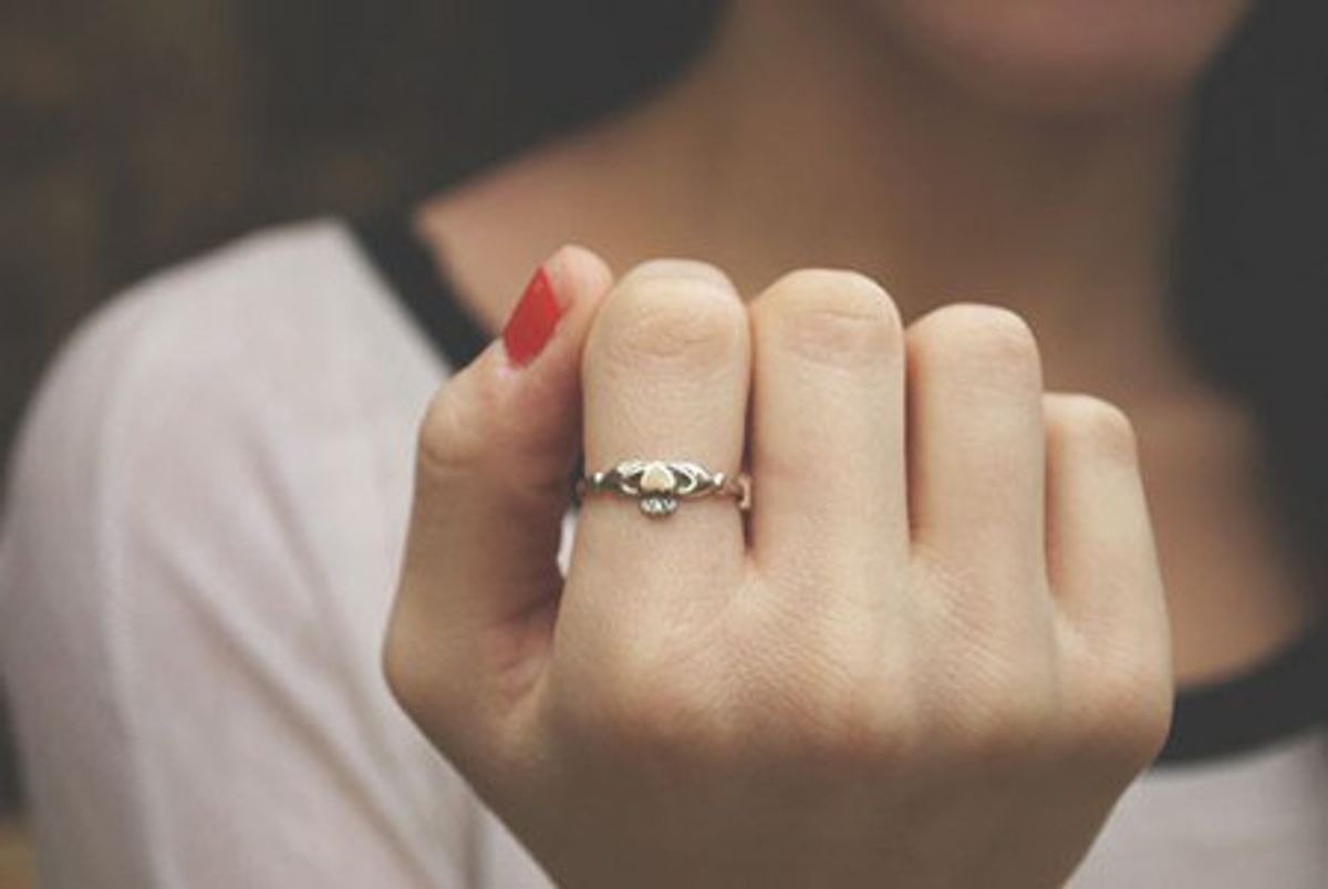 Why It's Important To Notice A Claddagh Ring