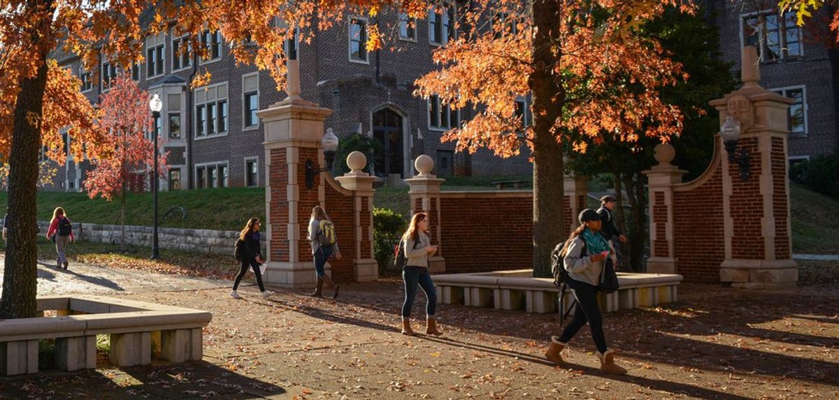 10 Reasons Why I Can't Wait To Move Back To College