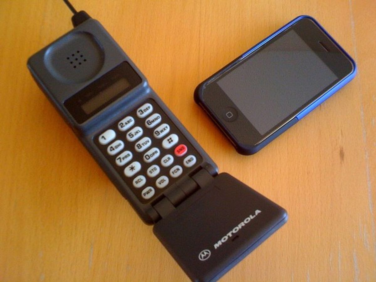 Why Downgrading To A Flip-Phone Was Actually Beneficial