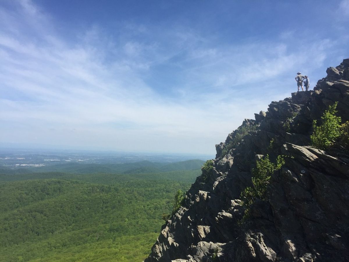 5 Beautiful And Unique Hikes In Virginia