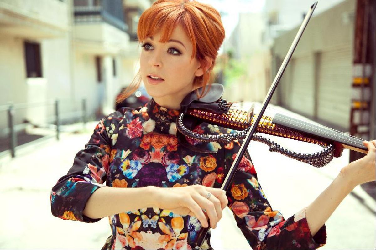 10 Reasons To Love Lindsey Stirling