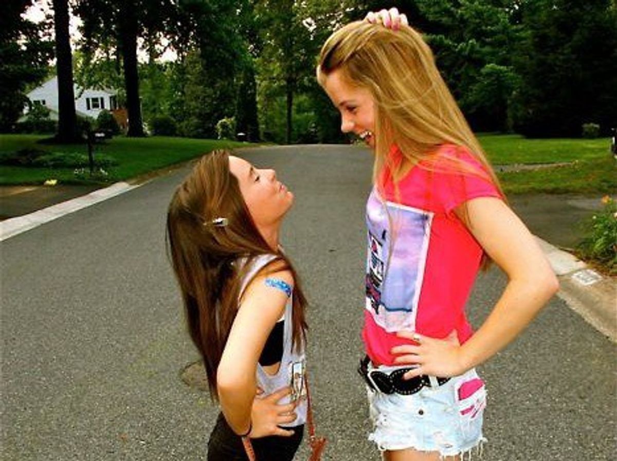 14 Problems Every Tall Girl Can Relate To