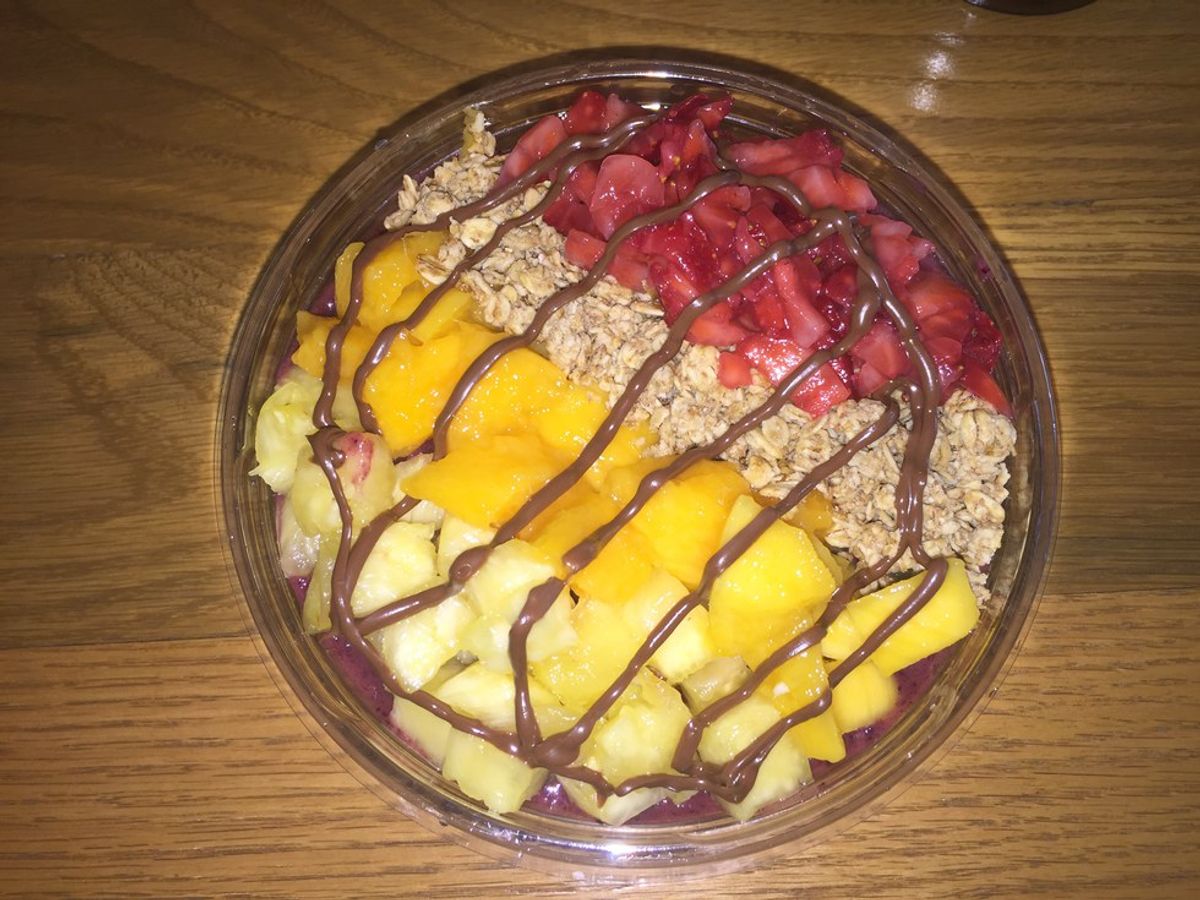 Why Açai Bowls Are The New Craze