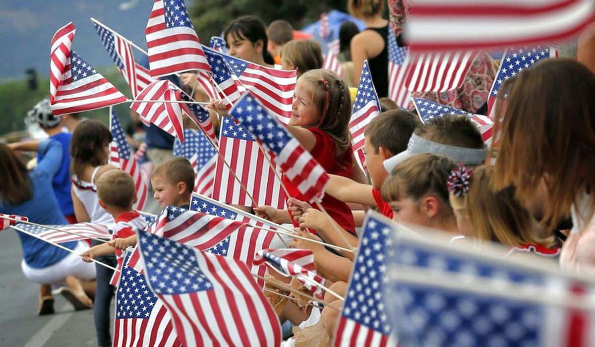 14 Things Everyone Understands About The Local Fourth of July Parade