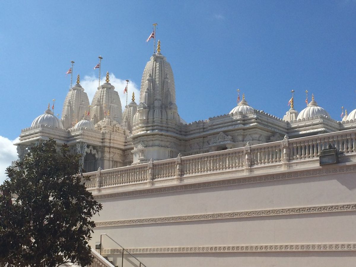 My Experience Visiting A Hindu Mandir For The First Time