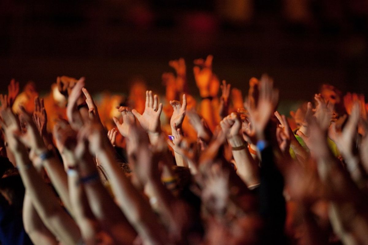 Top 10 Christian Worship Songs You Need To Hear